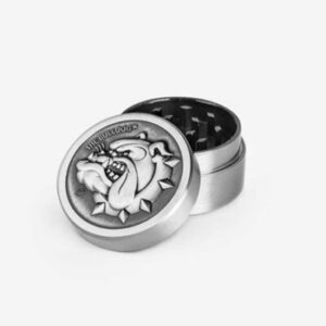 100024 The Bulldog – 2-Part Metal Grinder Silver (Display 12x)