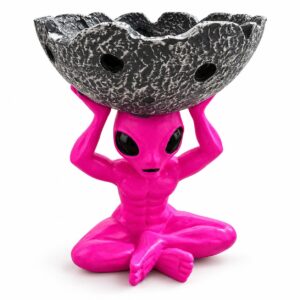 32431-105 Cosmic Visitor Alien Resin Ashtray